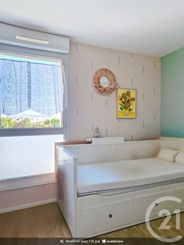 Appartement F4 à vendre  4 pièces - 89,76 m 2   CLERMONT FERRAND  - 63