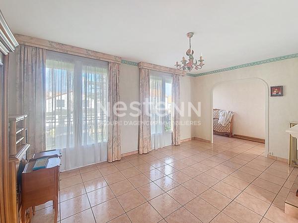 Maison à vendre à Pont Saint Martin - 3 chambres avec jardin et garage