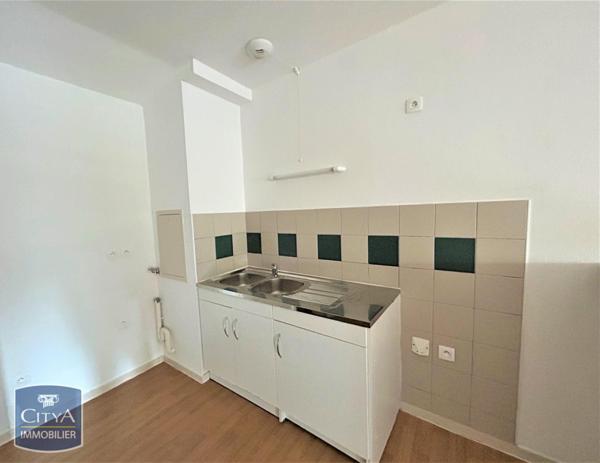 Appartement à louer 1 pièce 40m²