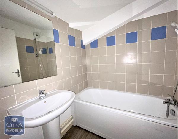 Appartement à louer 1 pièce 40m²