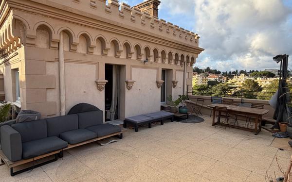 Appartement à vendre    1 pièce • 44,24 m2 Cannes