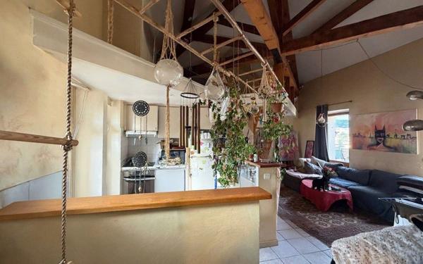 Appartement à vendre    1 pièce • 44,24 m2 Cannes