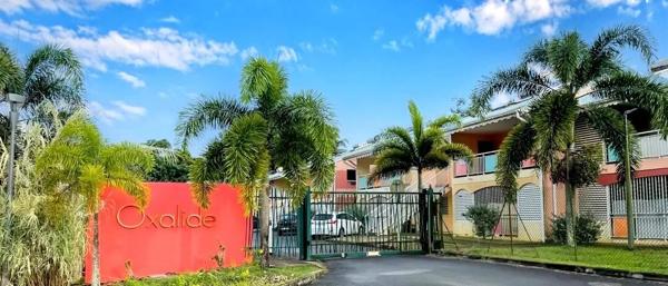 LAMENTIN - Appartement T3 dans résidence sécurisée avec piscine