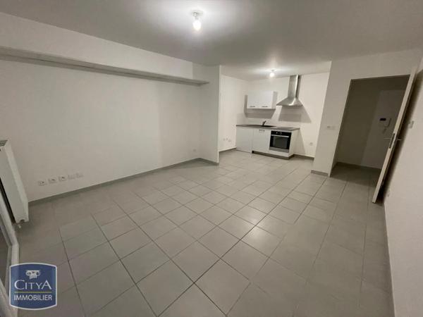 Appartement à louer 2 pièces 42.1m² Chevigny-Saint-Sauveur (21800)