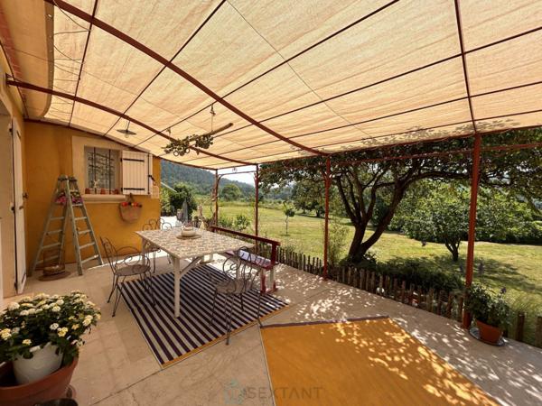 Maison de charme sur plus de 8200 m² de terrain