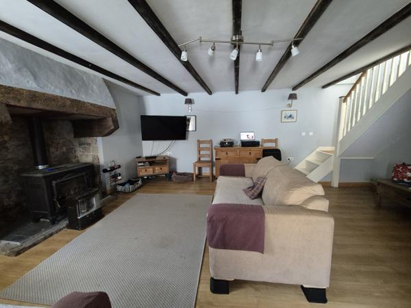 Authentique maison en pierre de caractère — charme breton au cœur de la campagne