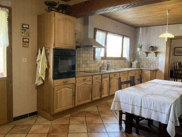Maison à vendre à Gourdon dans le Lot (46300), ref : 46041/388