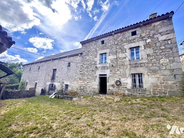 A VENDRE CORPS DE FERME SECTEUR CHAULHAC