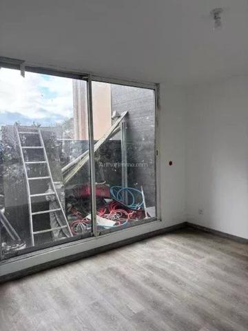 Vente Immeuble 8 pièces 160 m2 à Villeneuve-Saint-Georges