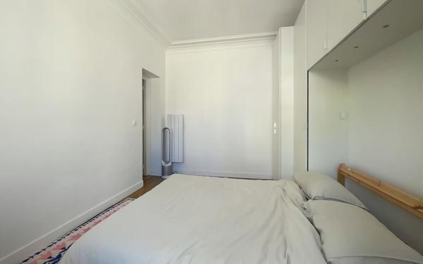 Appartement à vendre    2 pièces • 40,18 m2 Paris 11