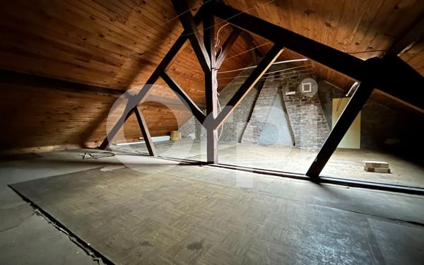 Maison à vendre    5 pièces •  Compiègne