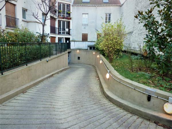 Location parking / box Paris 13 - 145 €/mois