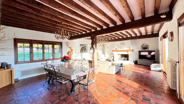 NOAILLES PROCHE, PROPRIETE 8 PIECES + STUDIO ET MAISON DE GARDIEN, 2.5 HECTARES DE TERRAIN