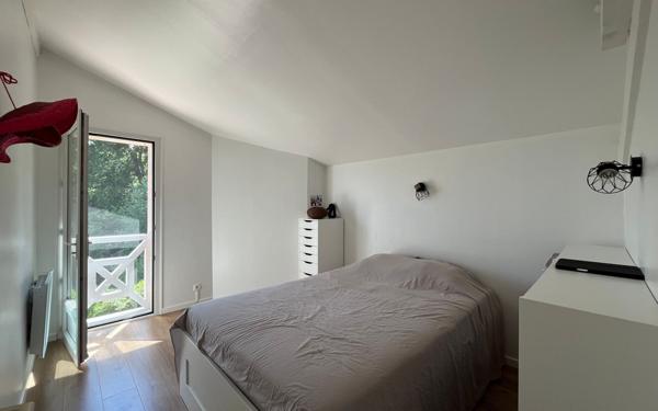 Maison à vendre    5 pièces •  Saint-Martin-de-Seignanx