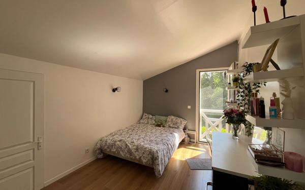 Maison à vendre    5 pièces •  Saint-Martin-de-Seignanx