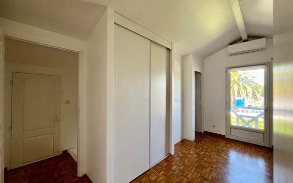 Maison à vendre    5 pièces •  Saint-Martin-de-Seignanx