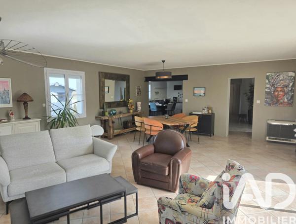 Maison à vendre 6 pièces 255 m² Le Fenouiller