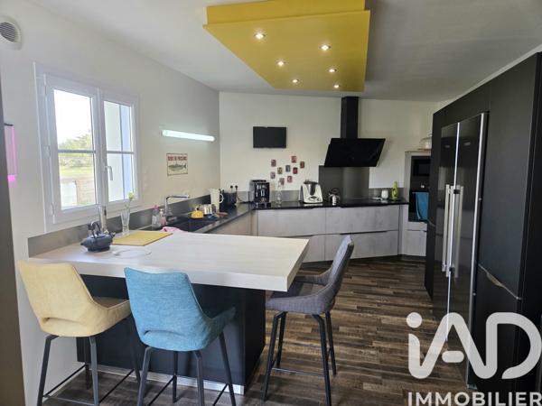 Maison à vendre 6 pièces 255 m² Le Fenouiller