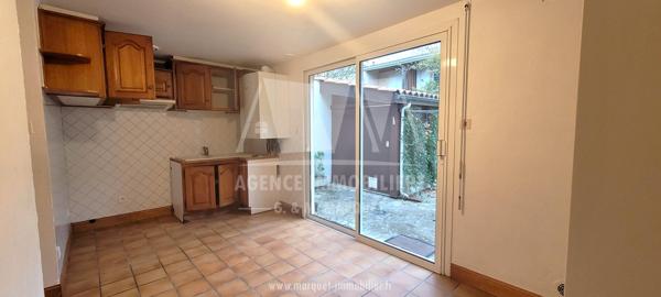 MAISON DE VILLE - QUARTIER LA BUSSATTE
