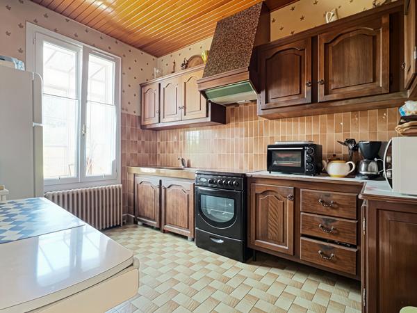 A vendre Maison de type 4 à Marseille 13013 - secteur LES OLIVES - Terrasse - Jardin - Garage