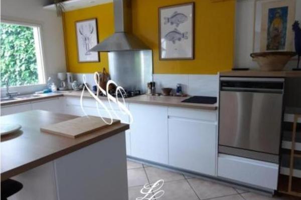 Location - Maison 4 pièces 145 m 2 VANNES (56000)