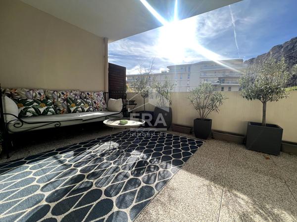 SEPTEMES LES VALLONS - LES DEUX MOULINS - T4  de 89.82 m2 en RDC + terrasse 33,5 m2 + 2 places de parking