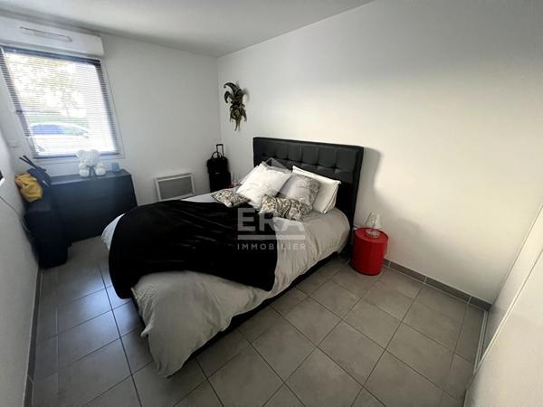 SEPTEMES LES VALLONS - LES DEUX MOULINS - T4  de 89.82 m2 en RDC + terrasse 33,5 m2 + 2 places de parking