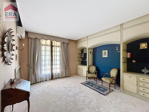 AIX-EN-PROVENCE SAINT-JEROME MAISON D' ARCHITECTE  10 PIECES jardin