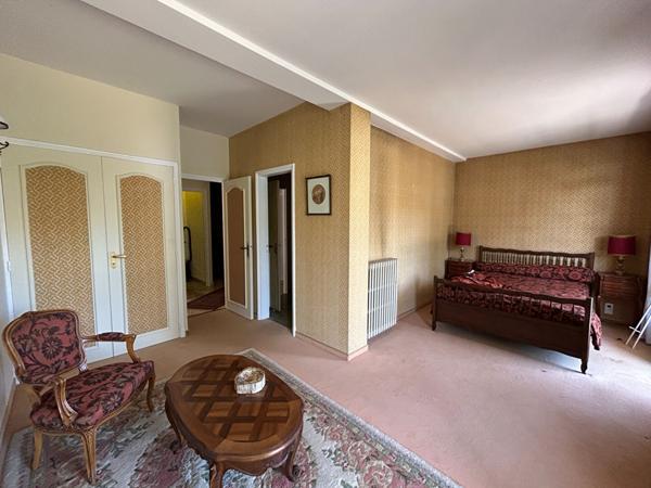 AIX-EN-PROVENCE SAINT-JEROME MAISON D' ARCHITECTE  10 PIECES jardin