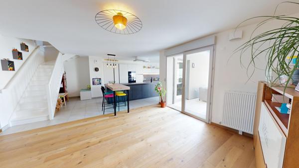 Appartement 6 pièces - 167 m² Exclusivité efficity