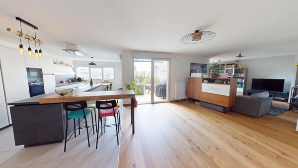 Appartement 6 pièces - 167 m² Exclusivité efficity