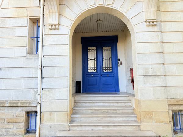 Bureau 16 pièces - 500 m²