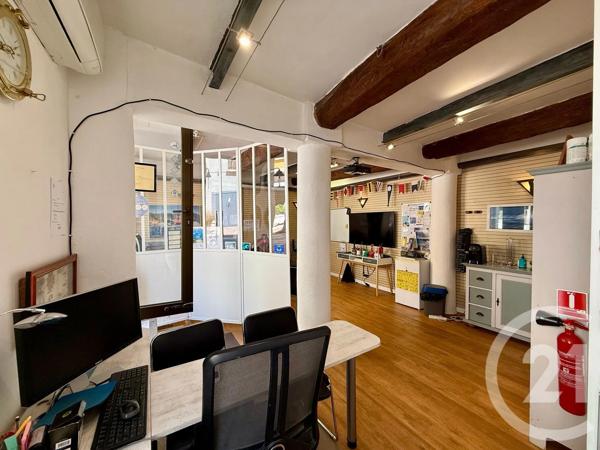 à vendre  31 m 2   BANDOL  - 83