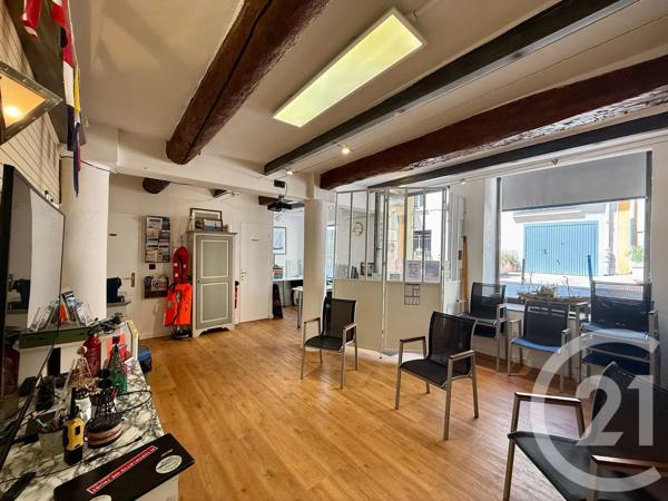 à vendre  31 m 2   BANDOL  - 83