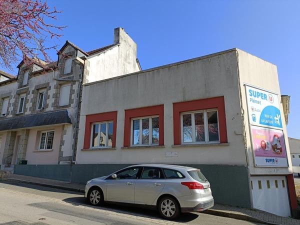 Fonds et/ou murs commerciaux à louer à Plémet dans les Côtes-d'Armor (22210), ref : 22115-L305