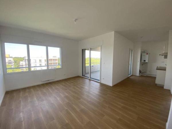 Appartement 3 pièces                                        - 44300 Nantes - La Beaujoire Réf : 12173