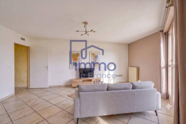 Appartement 2 pièces                                        - 69003 Lyon 3e  Arrondissement Réf : 21757