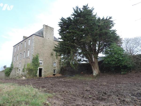 PLOUARET, MAISON DE MAITRE (PROCHE GARE  TGV ET COMMERCES)