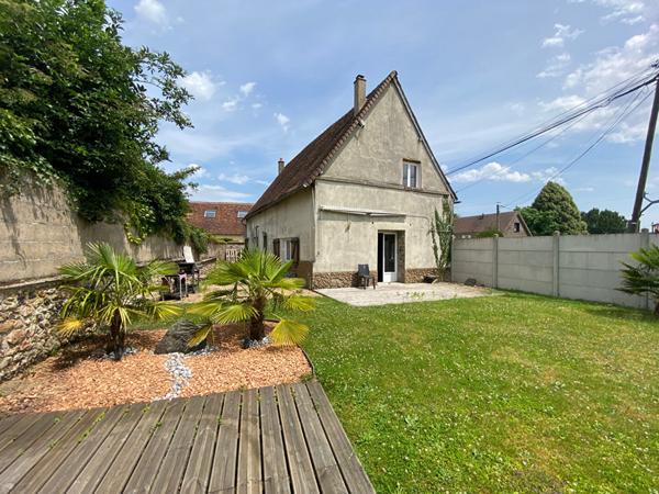 Maison en pierre rénovée 5 pièces - 125 m²