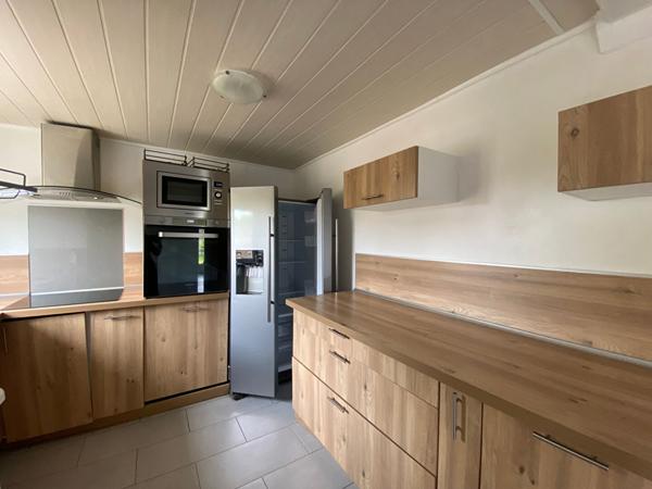 Maison en pierre rénovée 5 pièces - 125 m²