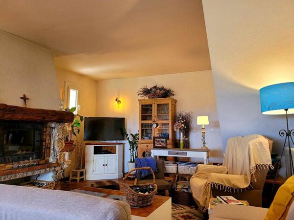 Maison à vendre    4 pièces •  Gattières