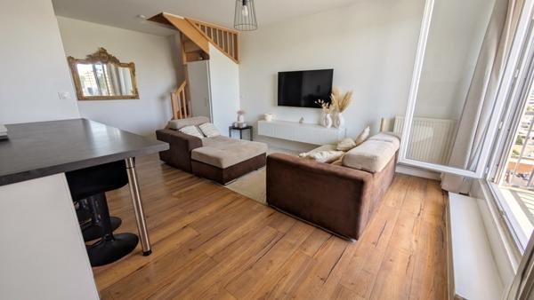Appartement à vendre 179 000 € La Tour-du-Pin 4 p 75 m² DPE D