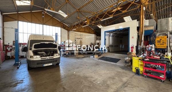 À vendre Local commercial 450 m² - Mont-de-marsan 40000