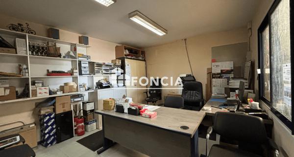 À vendre Local commercial 450 m² - Mont-de-marsan 40000