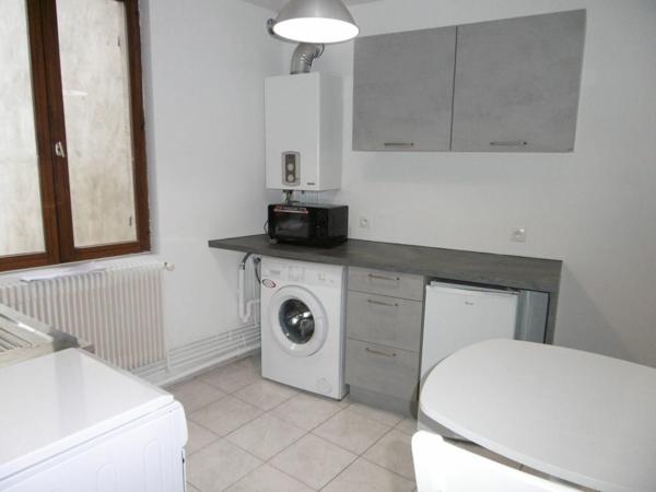 Appartement à louer  2 pièces •  Reims