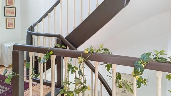 BAISSE DE PRIX - Maison bourgeoise avec jardin intimiste, garage, piscine