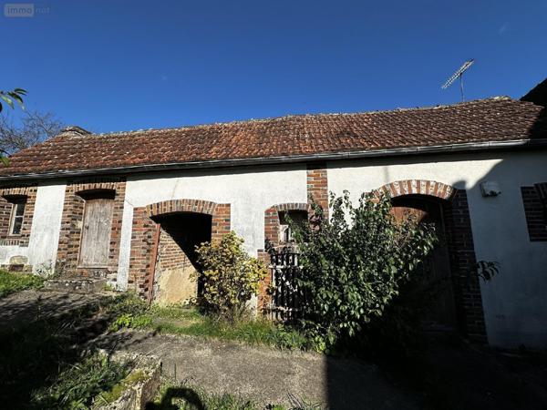 Maison à vendre à Savigny-sur-Clairis dans l'Yonne (89150), ref : 2400054