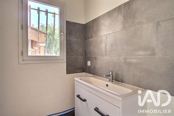 Maison à vendre 6 pièces 136 m² Le Beausset