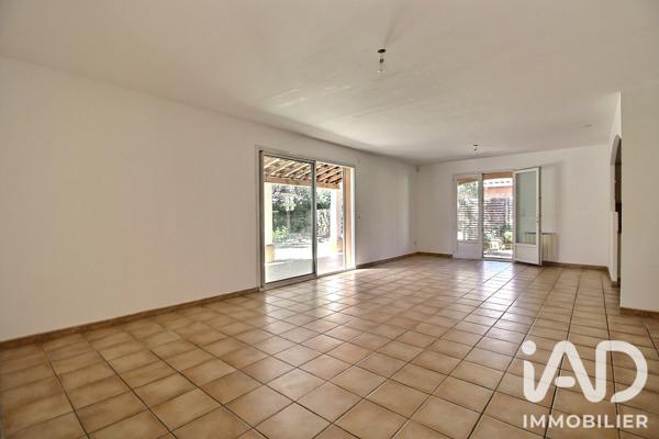 Maison à vendre 6 pièces 136 m² Le Beausset