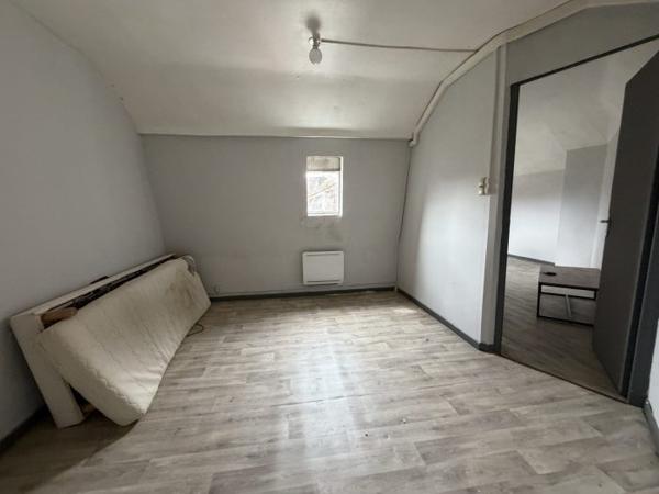 maison de courée vendue avec ou sans locataire